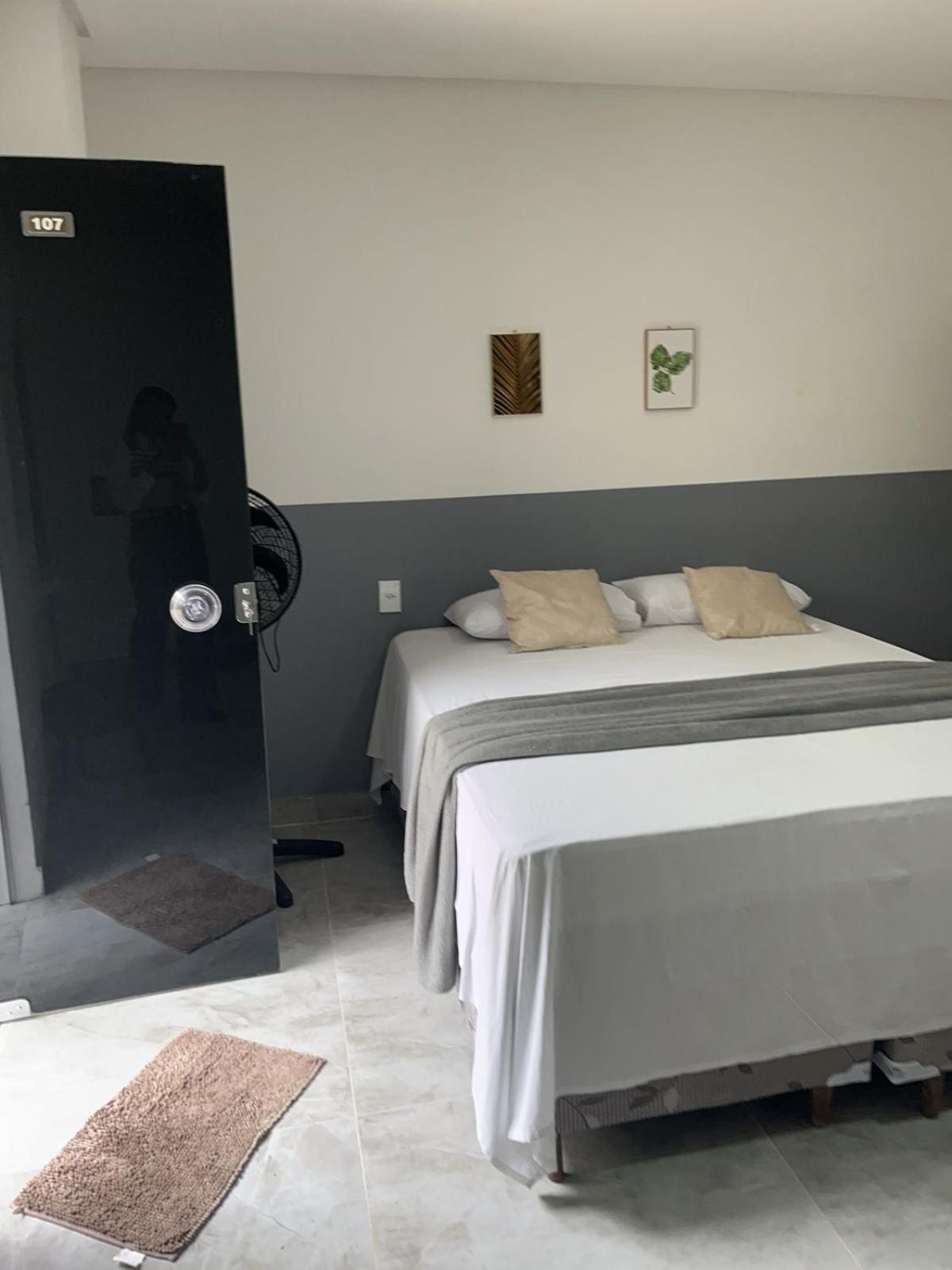 Hotel E Restaurante Lima Луіс-Едуарду-Магальяйнс Екстер'єр фото